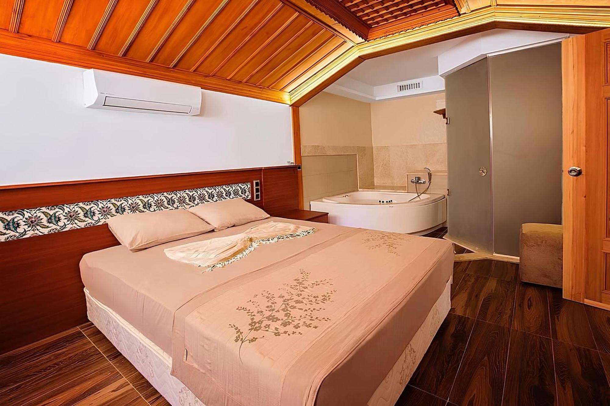 Hotel Lotus Spa&Sport Akyaka Акиака Екстериор снимка