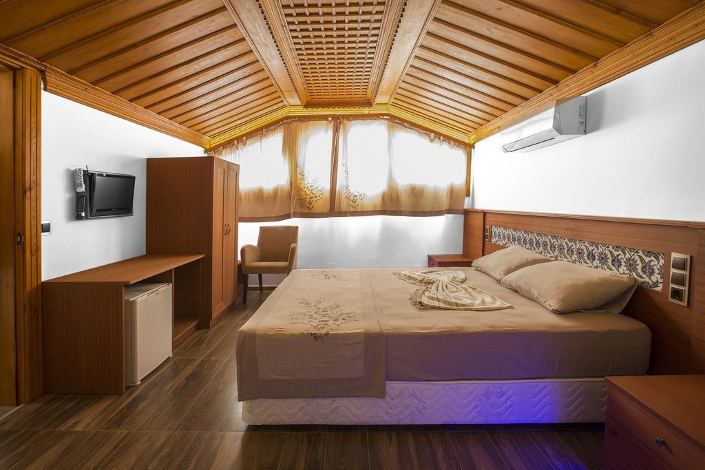 Hotel Lotus Spa&Sport Akyaka Акиака Стая снимка